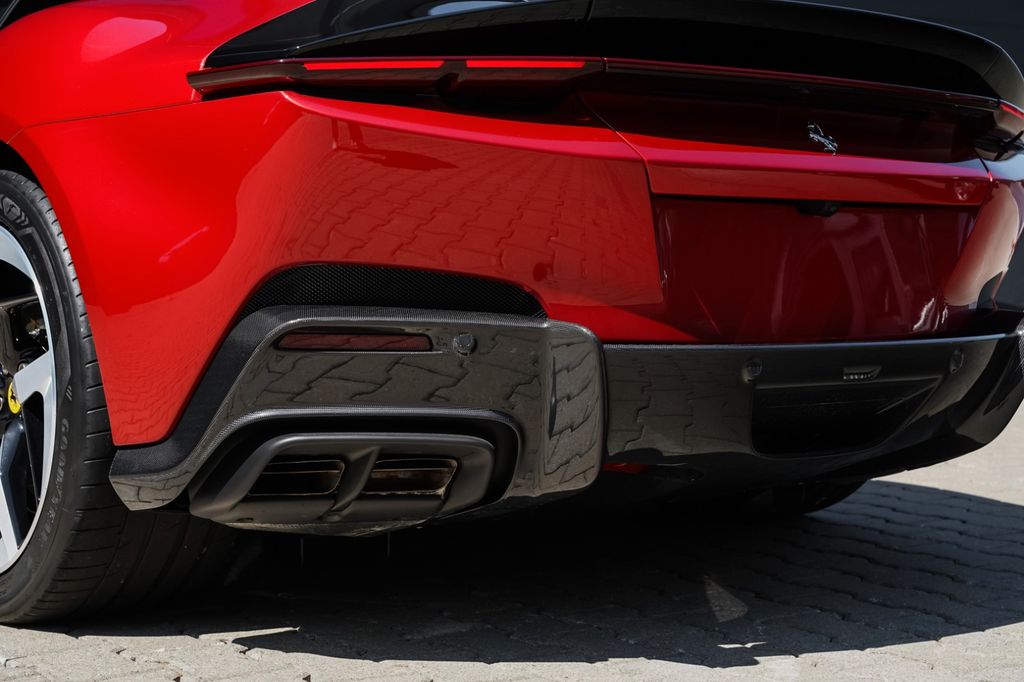 Ferrari 12Cilindri 2025