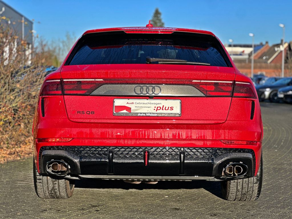 Audi RSQ8 2024