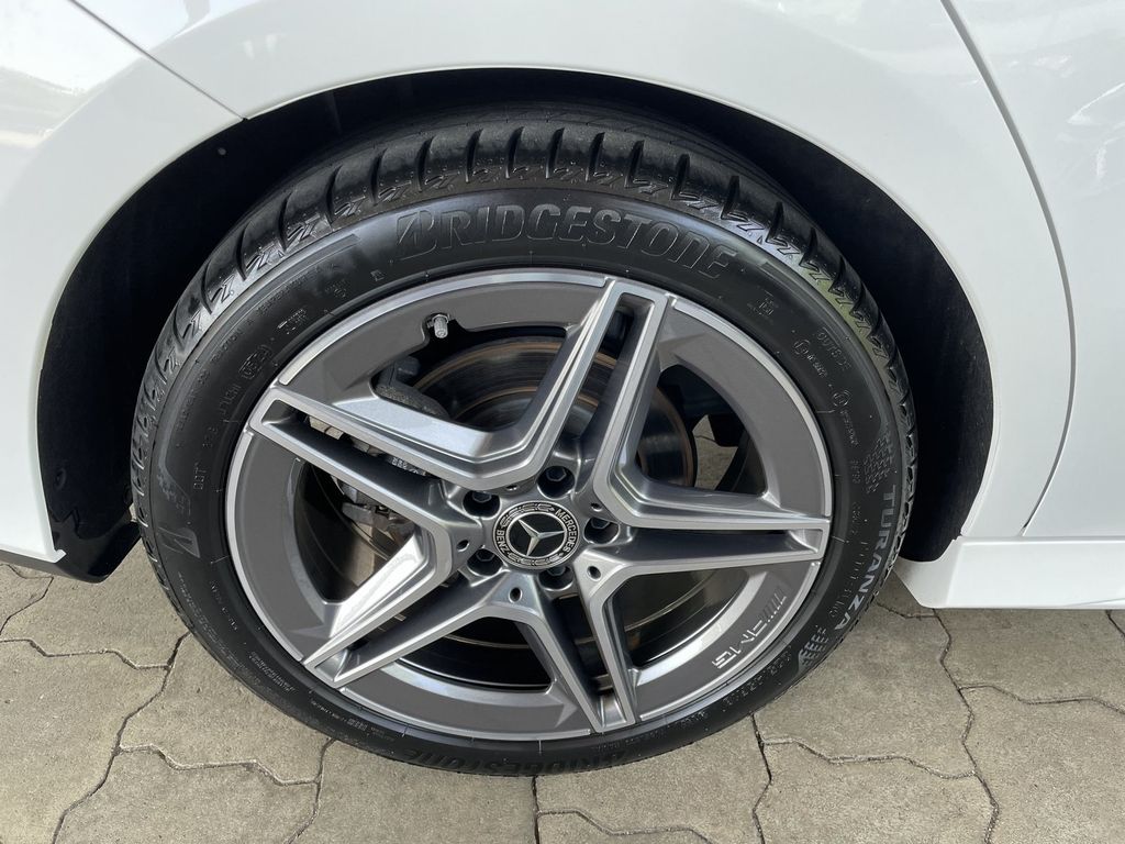 Mercedes-Benz CLA 200 2024