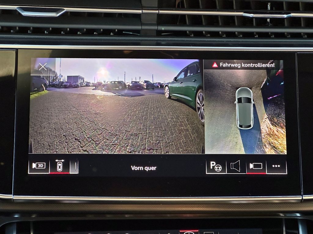 Audi RSQ8 2024