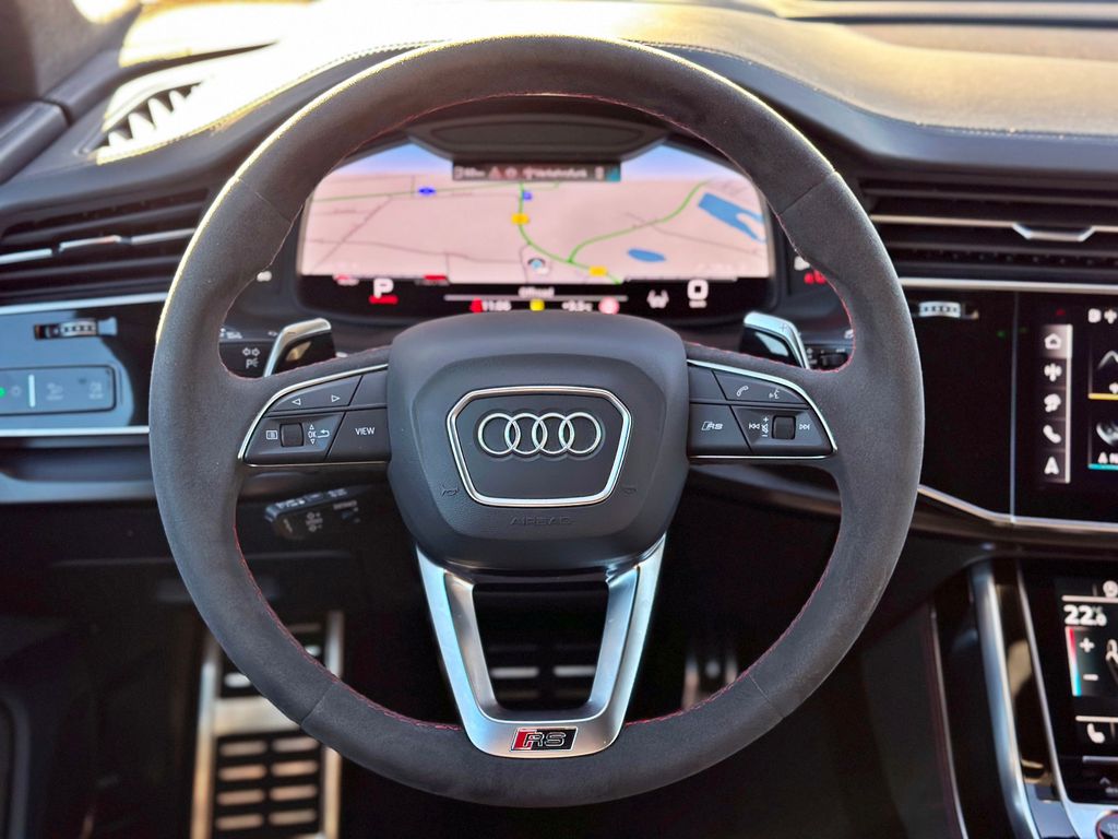 Audi RSQ8 2024