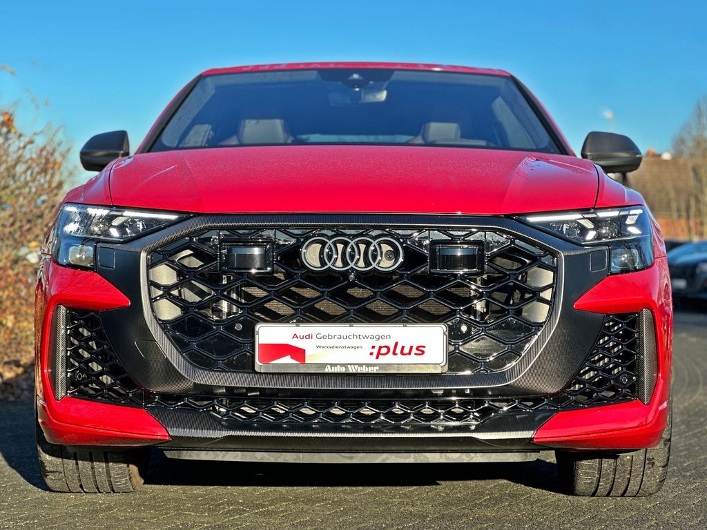 Audi RSQ8 2024