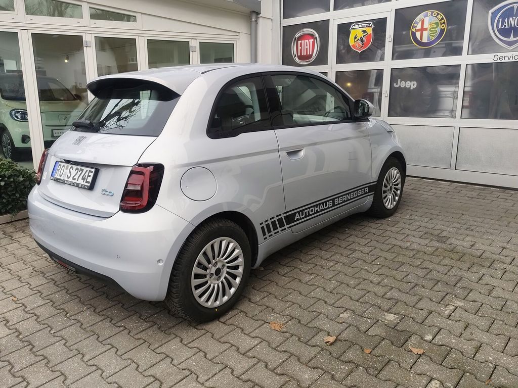 Fiat 500e 2025