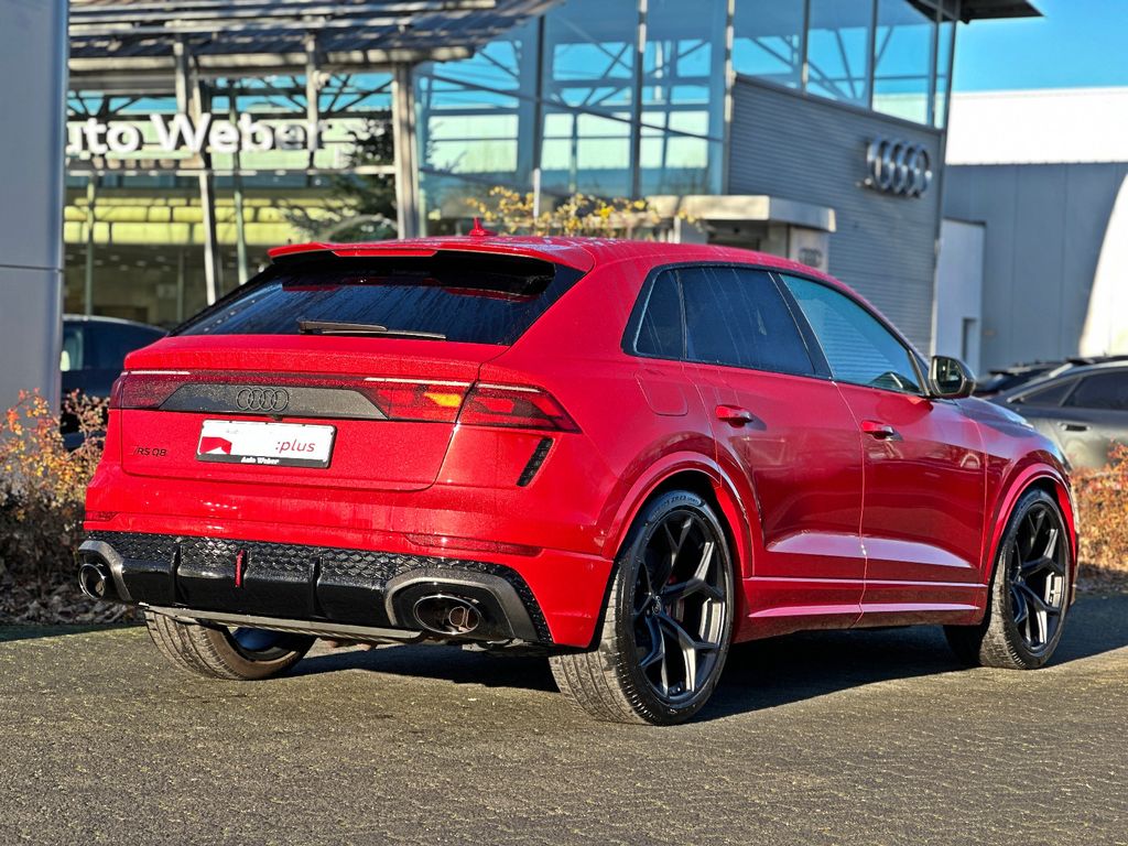 Audi RSQ8 2024