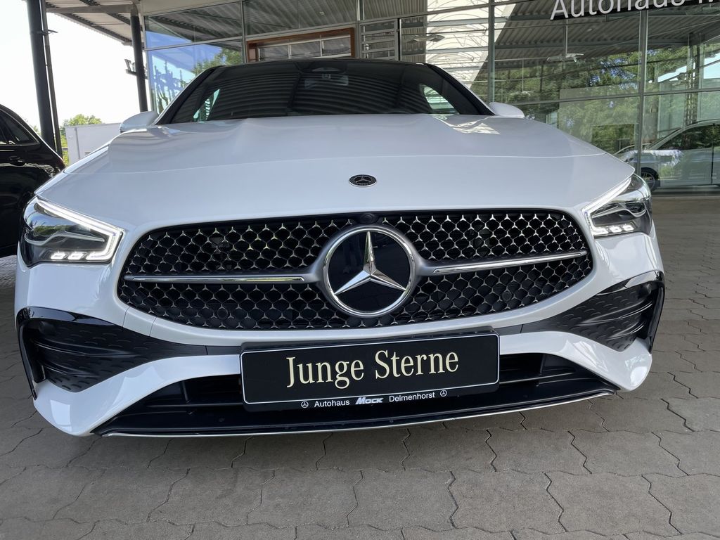 Mercedes-Benz CLA 200 2024