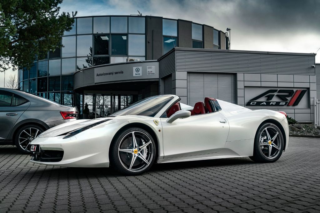 Ferrari 458 2014