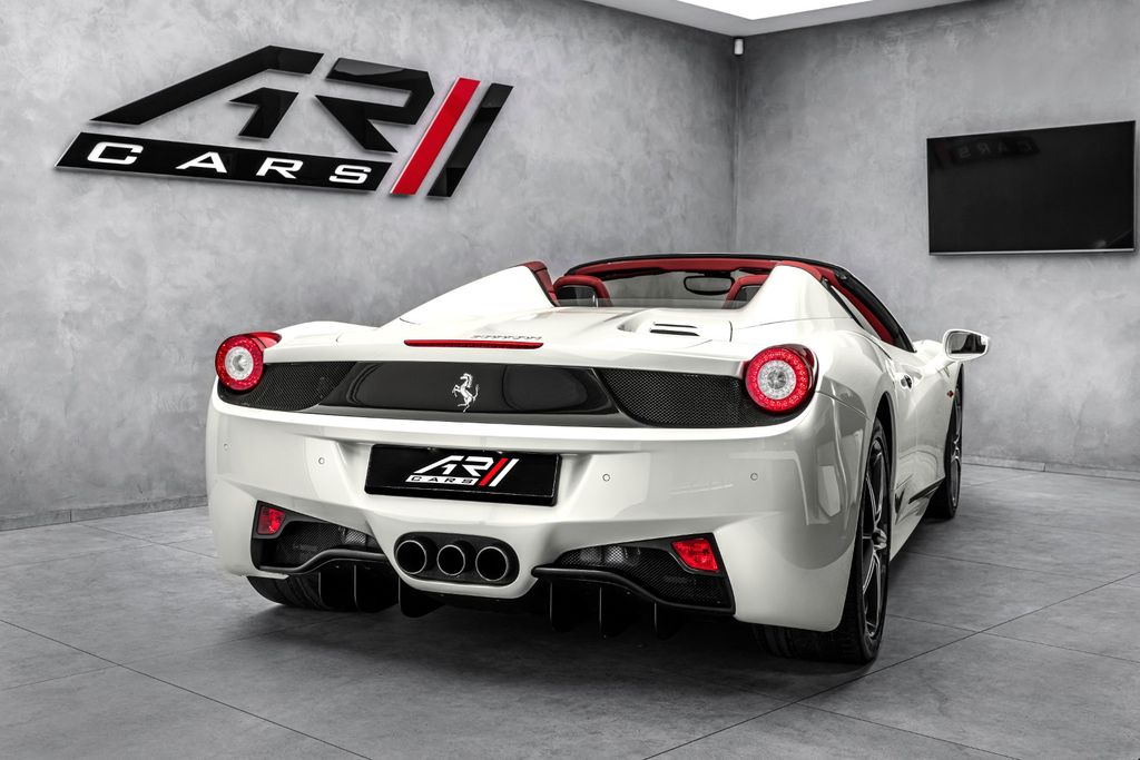 Ferrari 458 2014