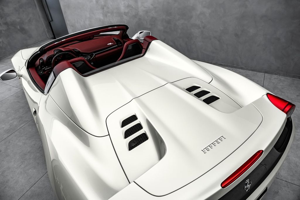 Ferrari 458 2014