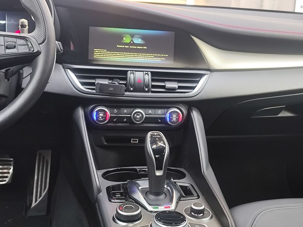 Alfa Romeo Giulia 2025