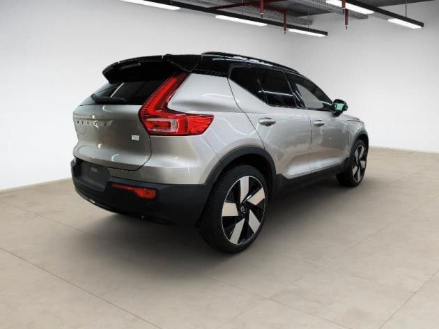 Volvo XC40 2023