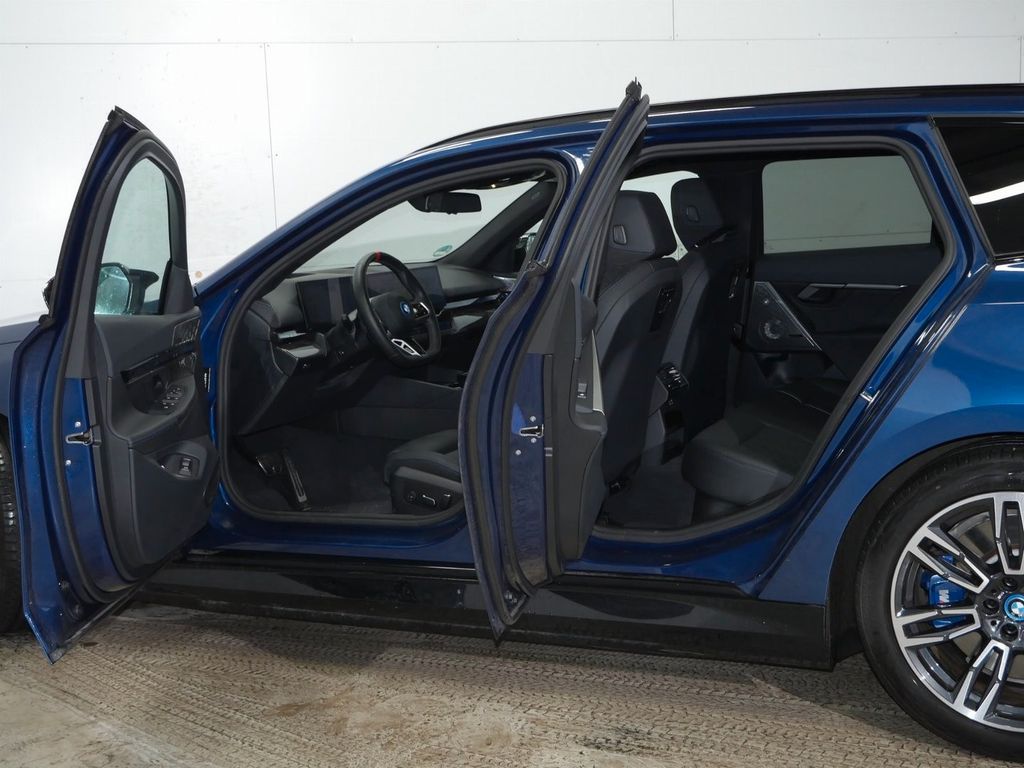 BMW i5 2024