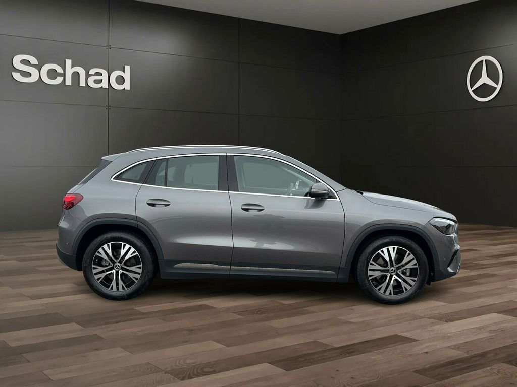 Mercedes-Benz GLA 220 2024