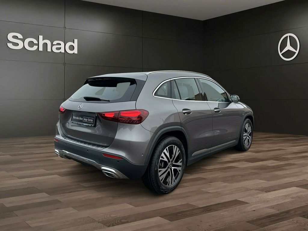 Mercedes-Benz GLA 220 2024