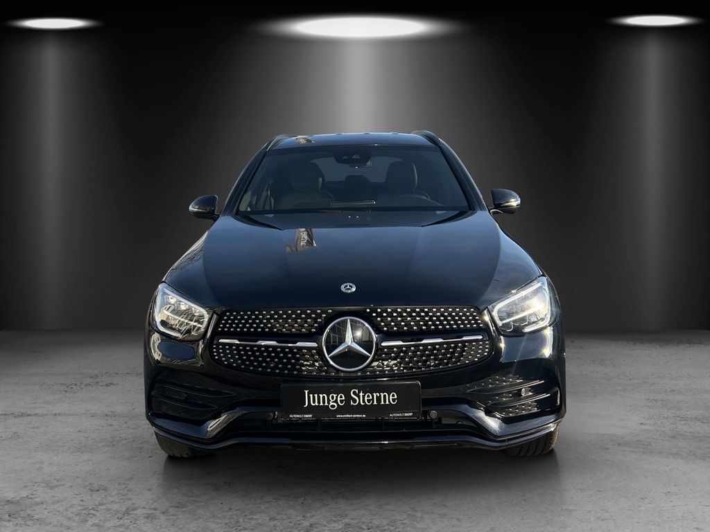 Mercedes-Benz GLC 300 2021