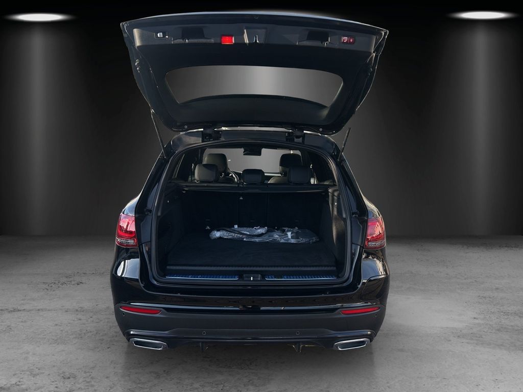 Mercedes-Benz GLC 300 2021