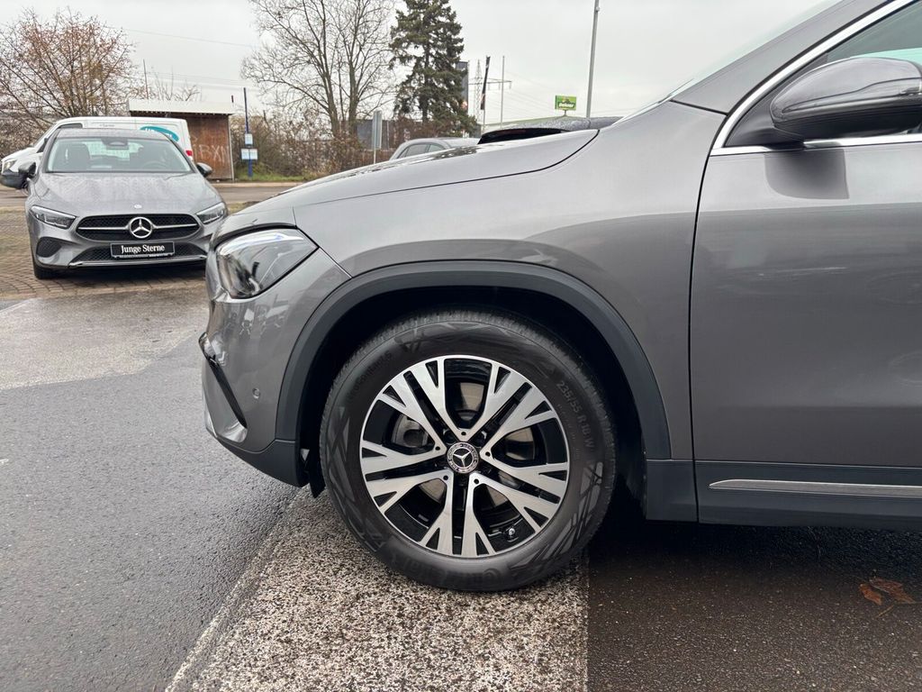 Mercedes-Benz GLA 220 2024