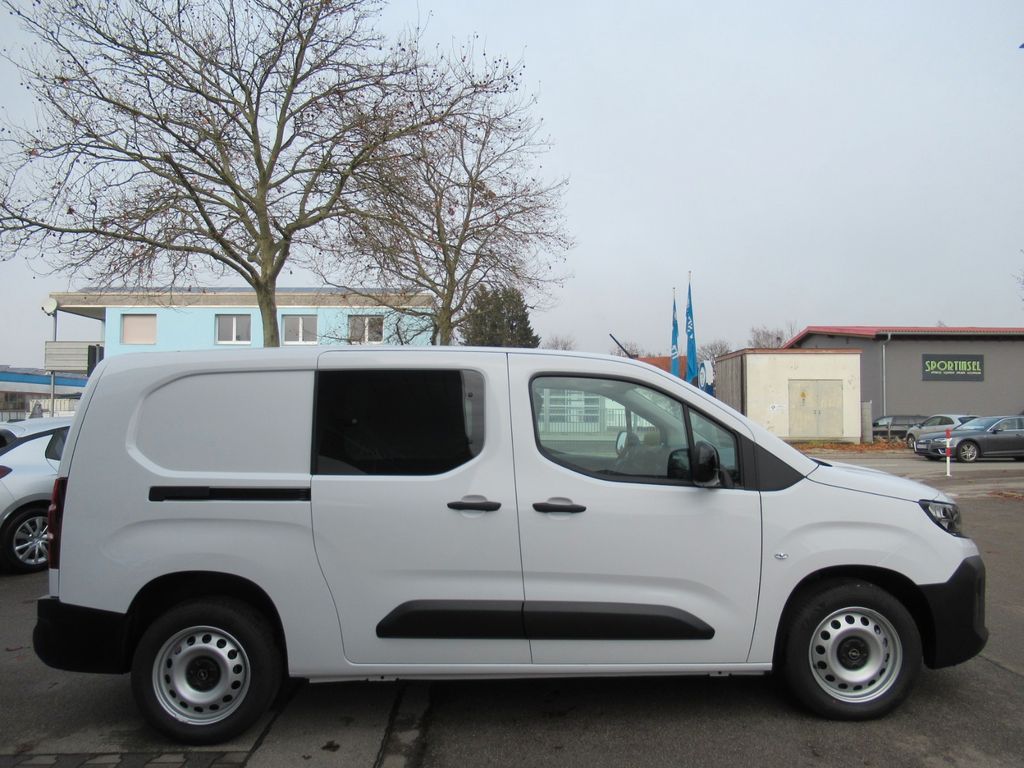 Opel Combo 2025