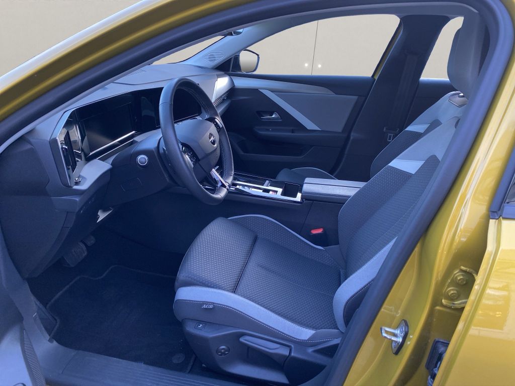 Opel Astra 2022