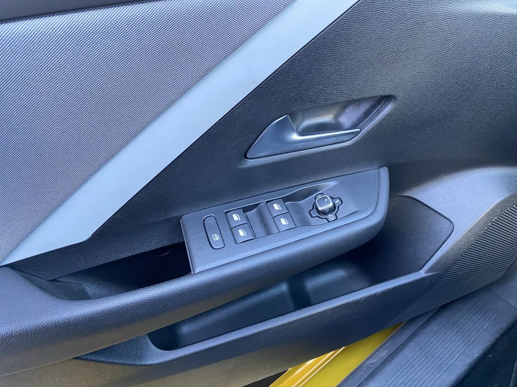 Opel Astra 2022