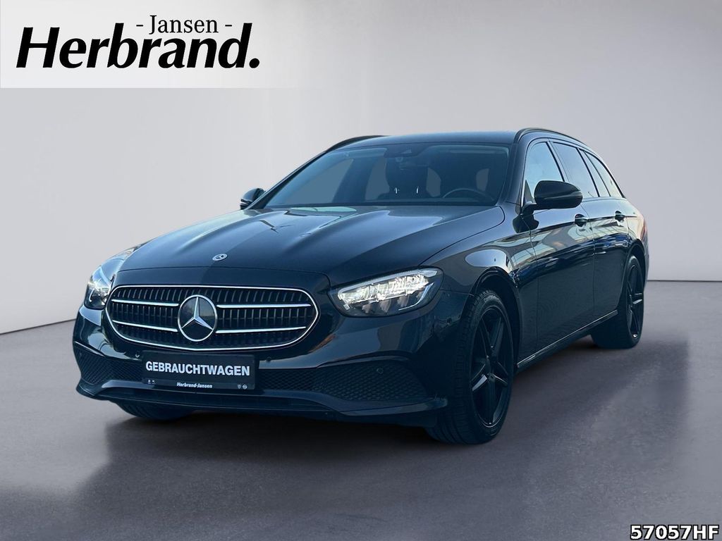 Mercedes-Benz E 300 2022