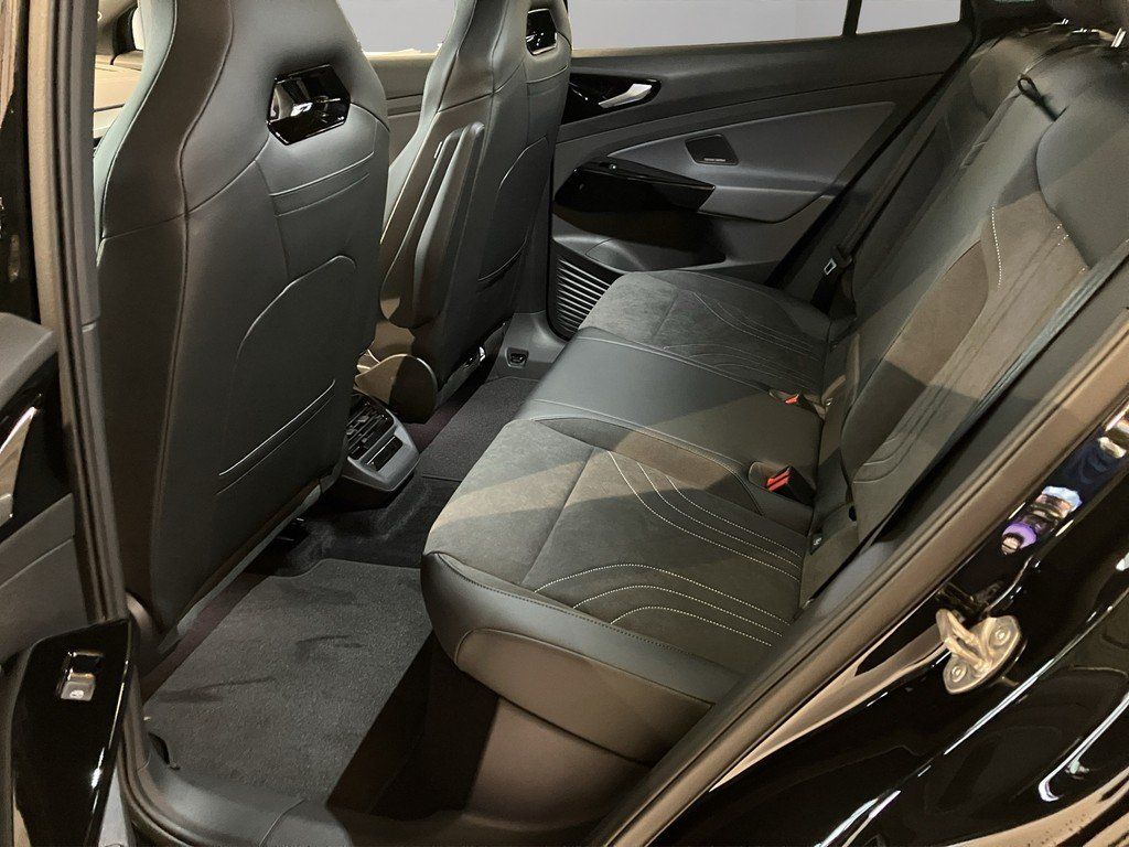 Volkswagen ID.4 2025