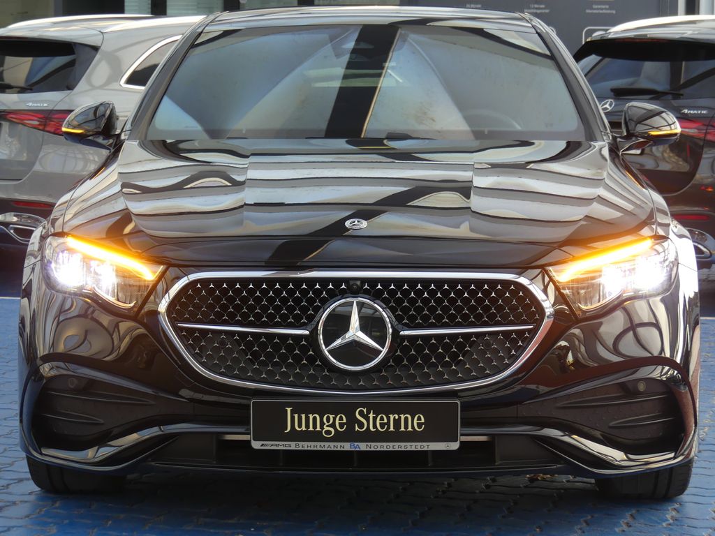 Mercedes-Benz E 220 2025