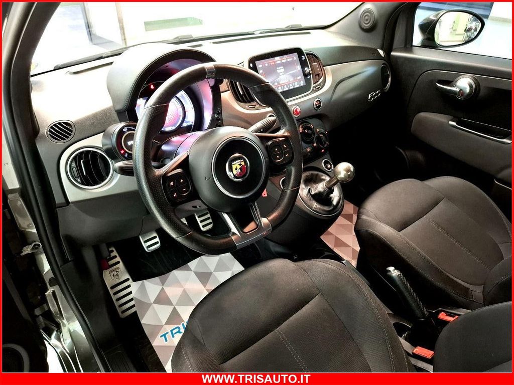 Abarth 595 2019