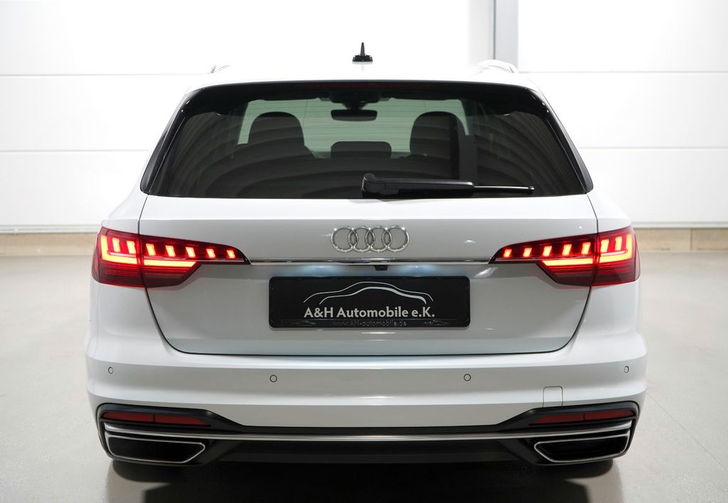 Audi A4 2023