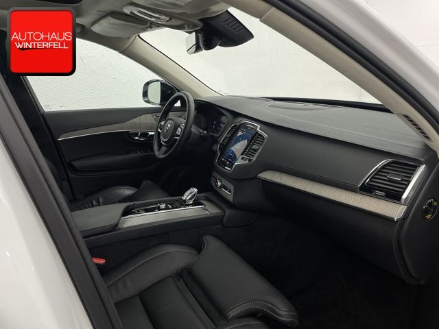 Volvo XC90 2024