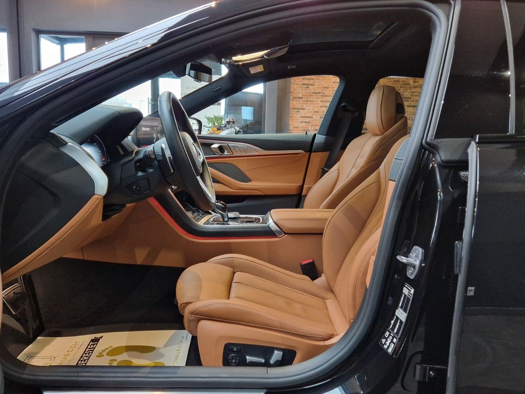 BMW M850 2022