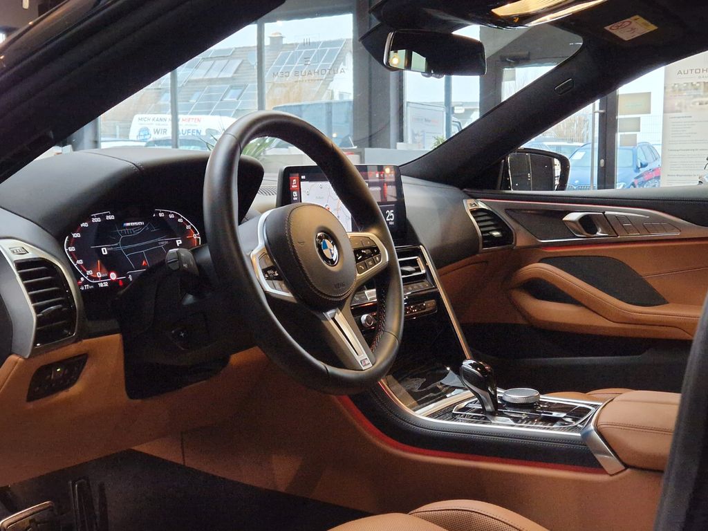 BMW M850 2022