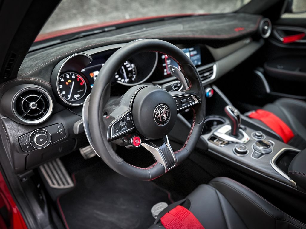 Alfa Romeo Giulia 2023