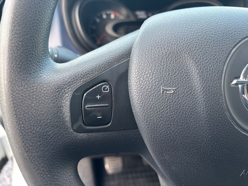 Opel Vivaro 2020