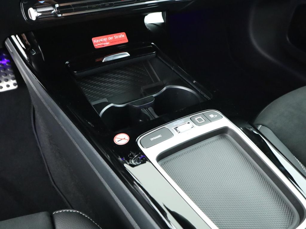 Mercedes-Benz A 220 2025