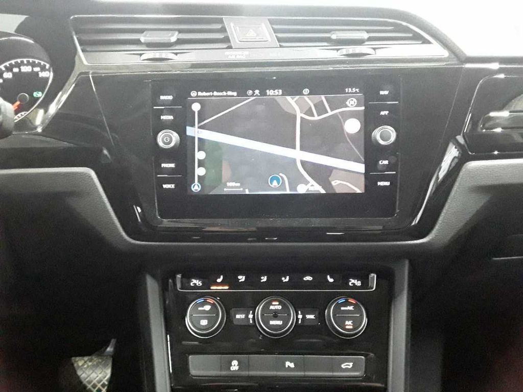 Volkswagen Touran 2021