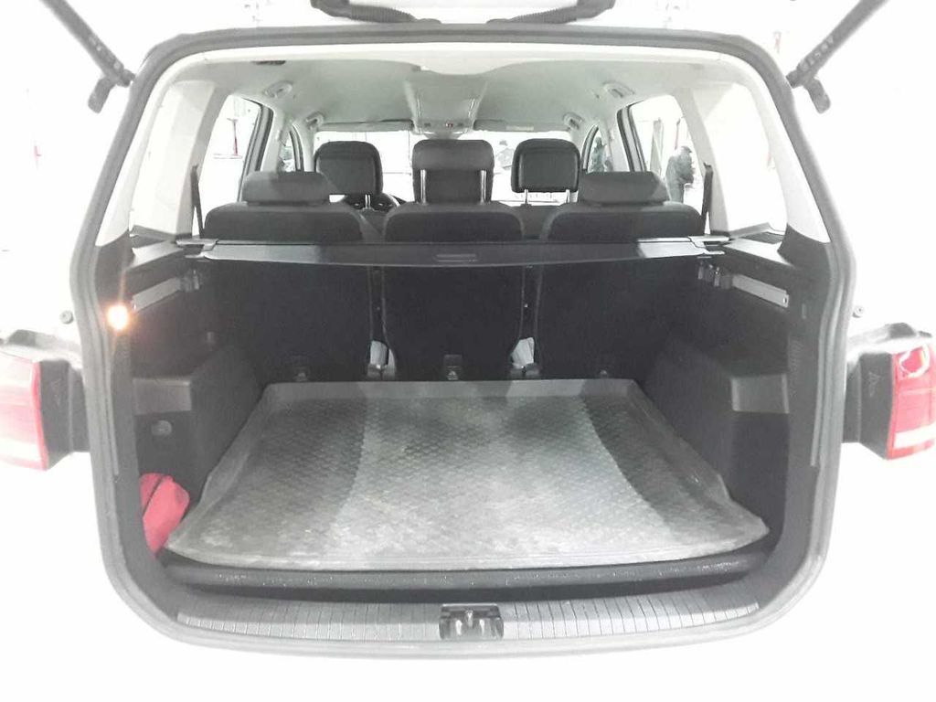 Volkswagen Touran 2021