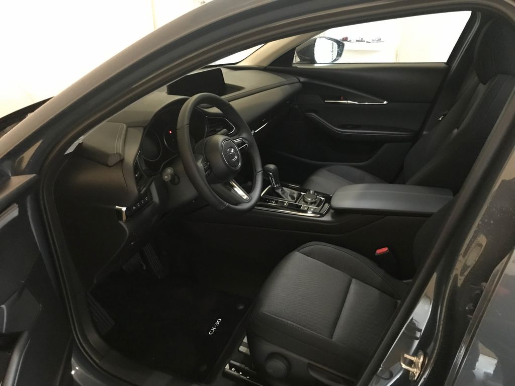 Mazda CX-30 2025