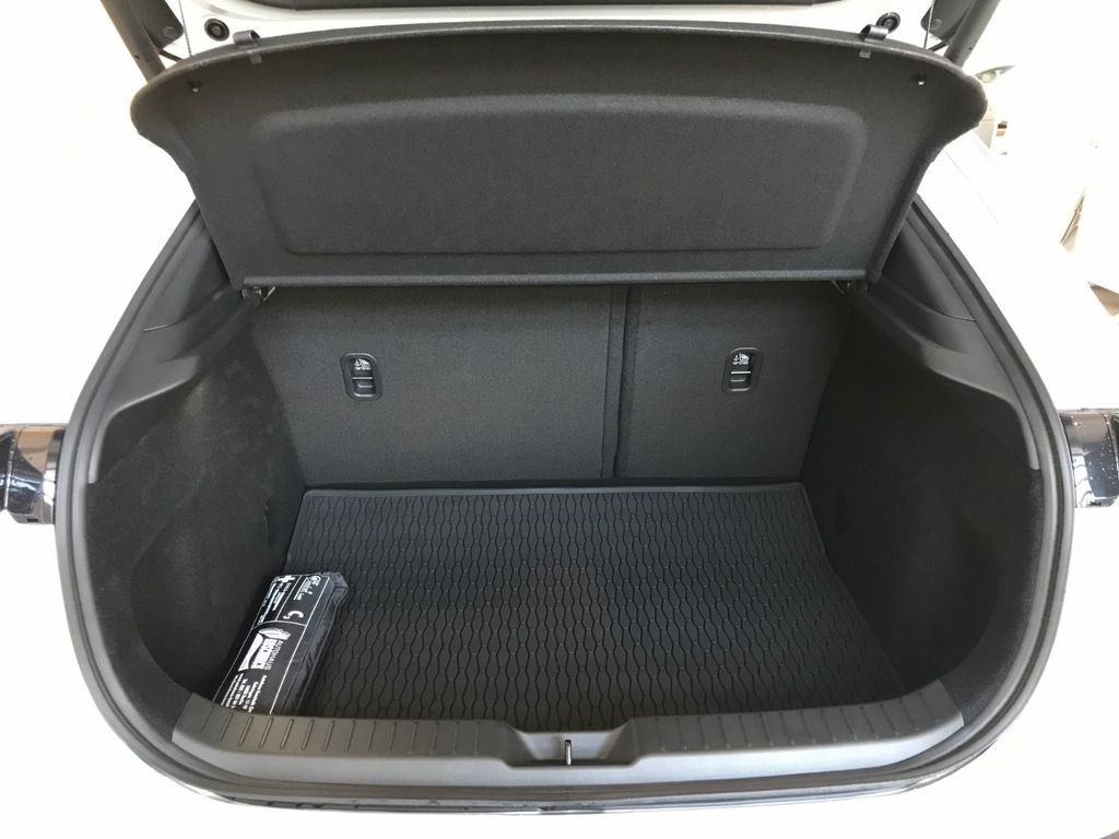Mazda CX-30 2025