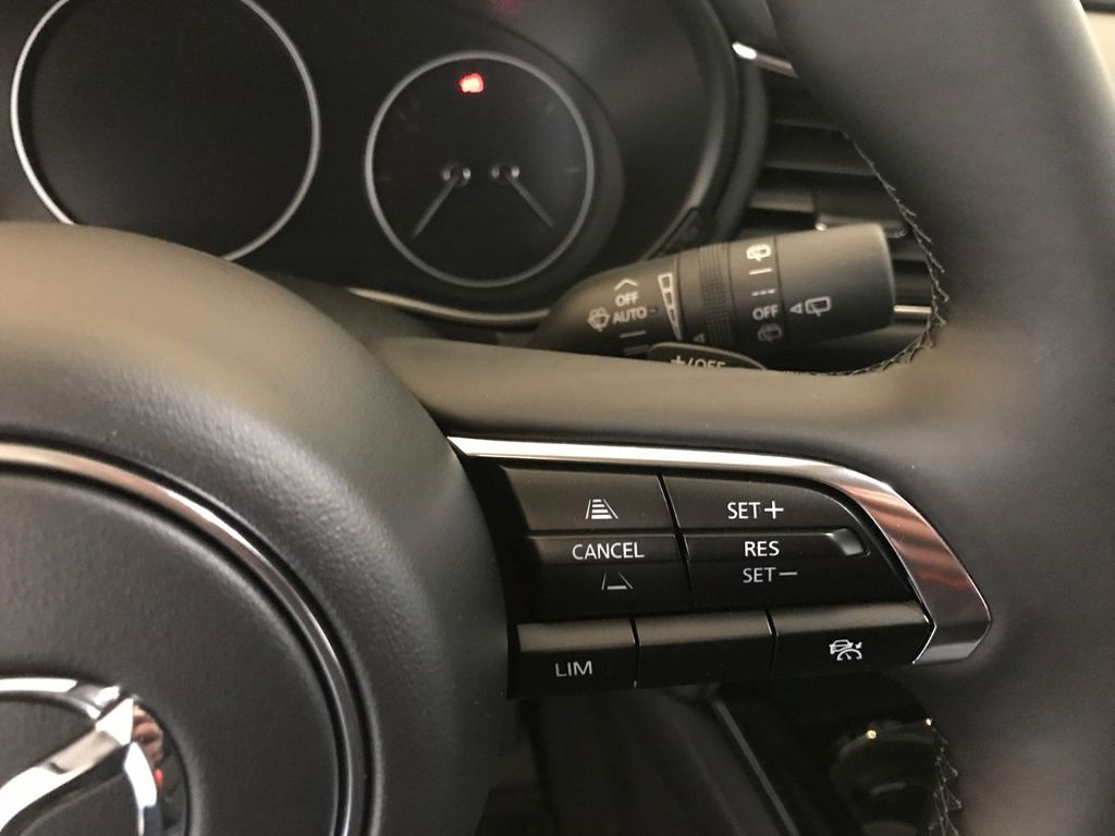 Mazda CX-30 2025