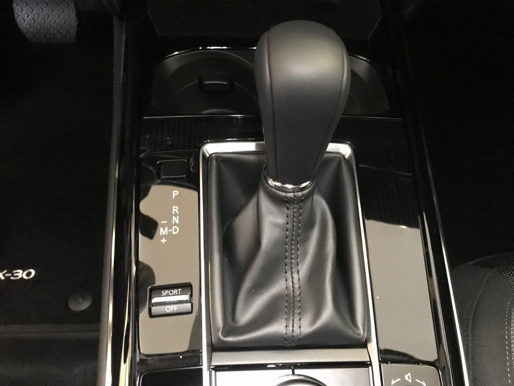 Mazda CX-30 2025
