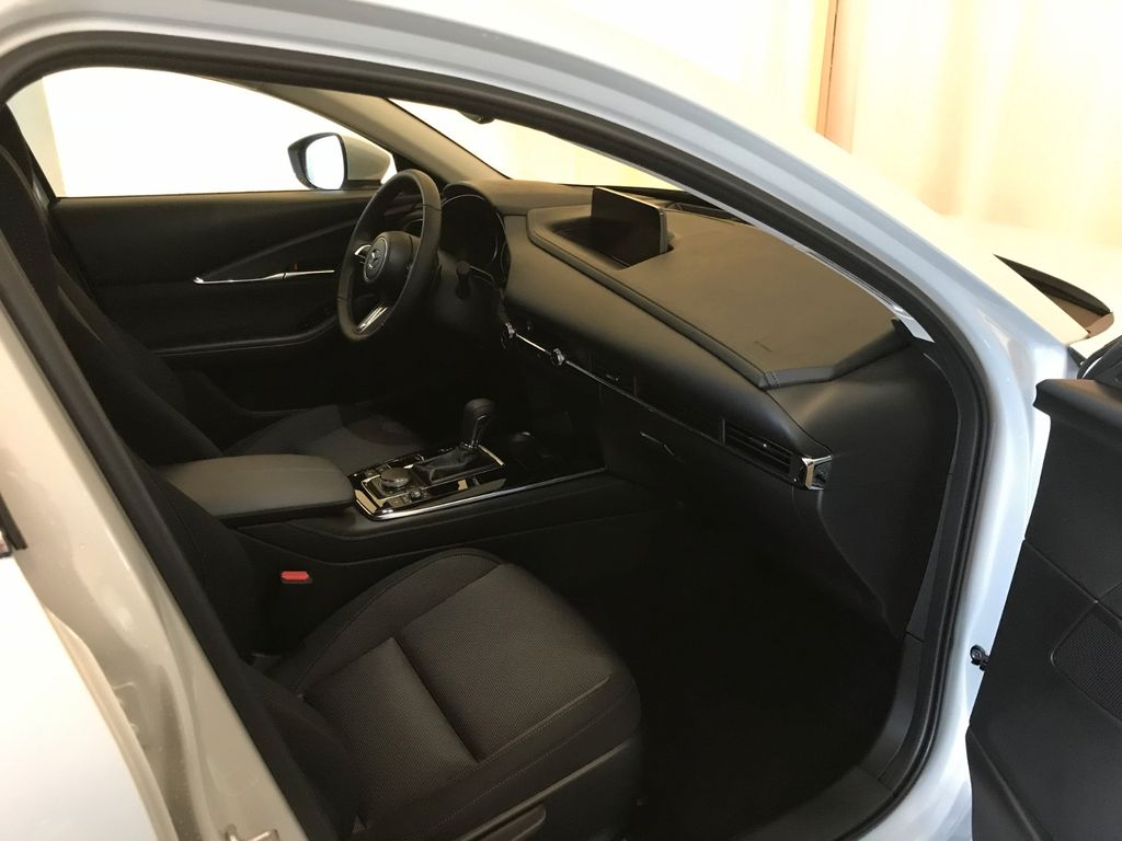 Mazda CX-30 2025