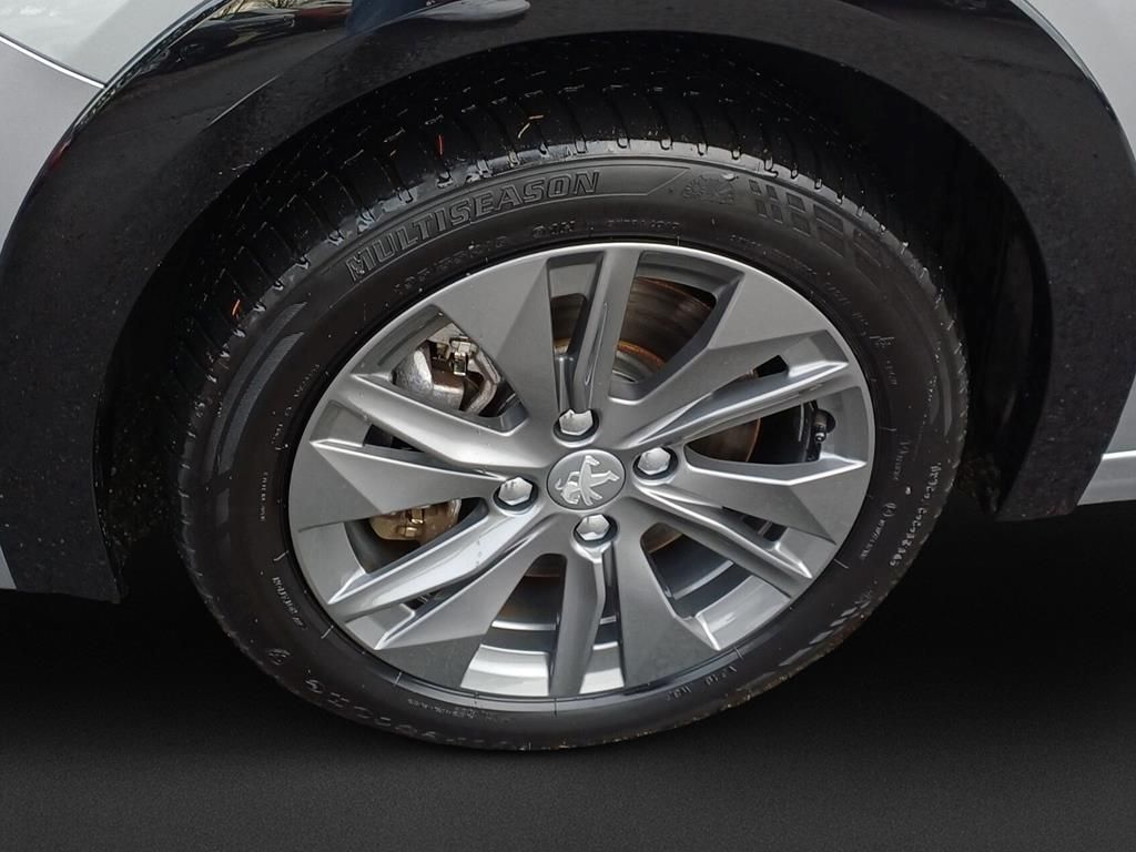 Peugeot 208 2023