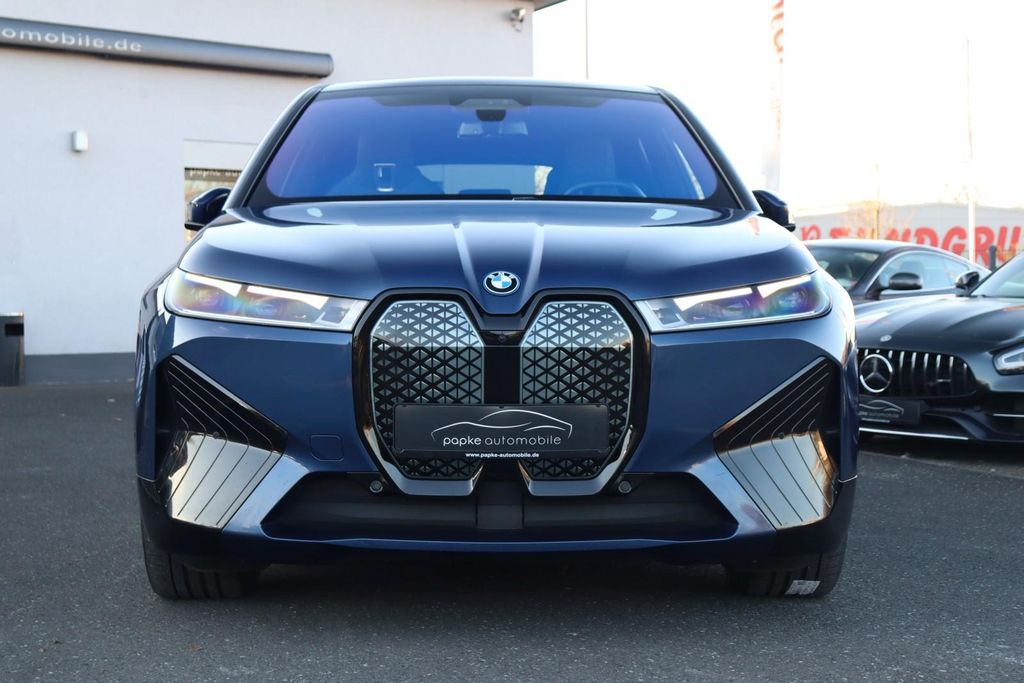 BMW iX 2022