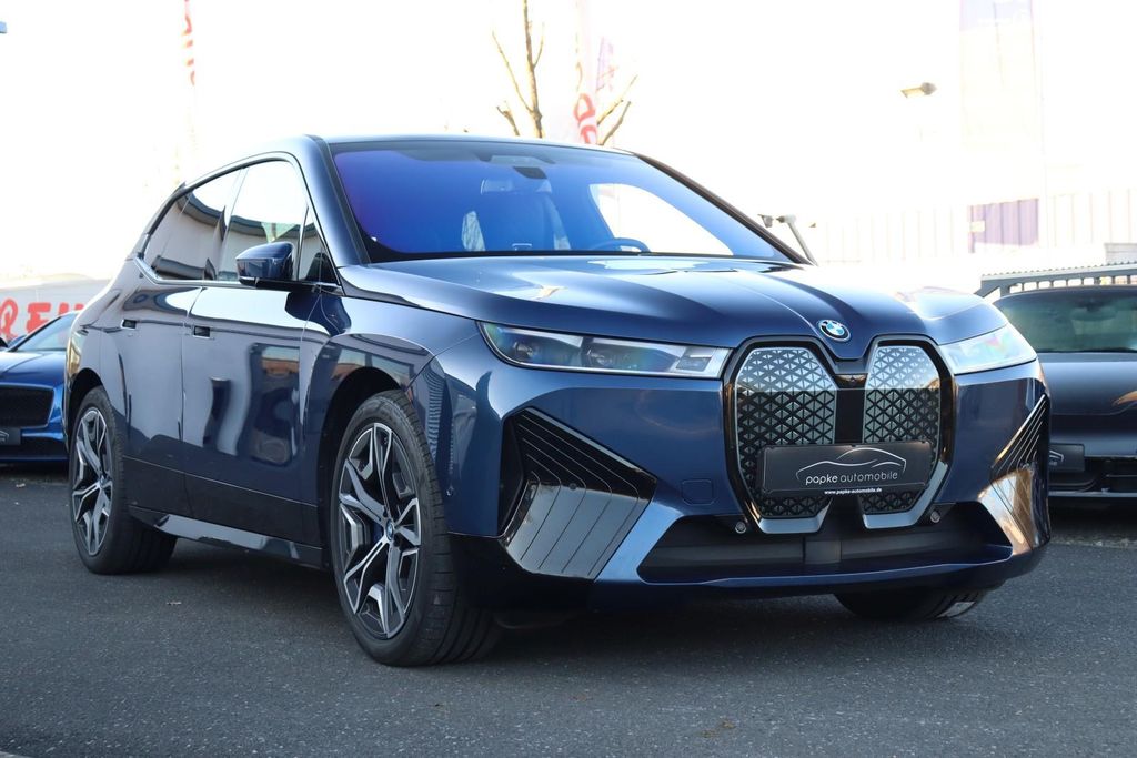 BMW iX 2022