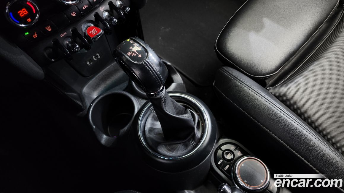 Mini Cooper Convertible 2018