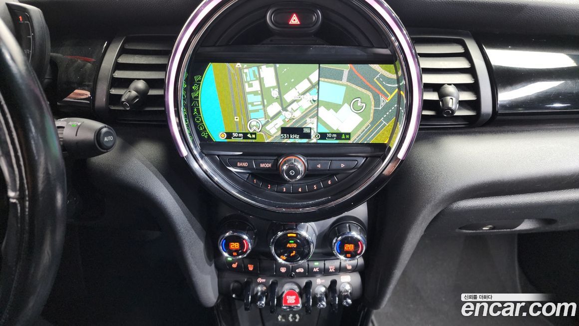 Mini Cooper Convertible 2018