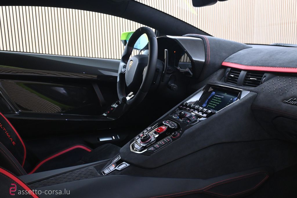 Lamborghini Aventador 2022