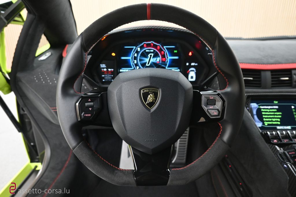 Lamborghini Aventador 2022