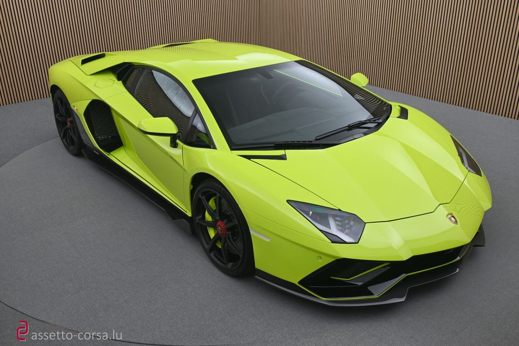 Lamborghini Aventador 2022