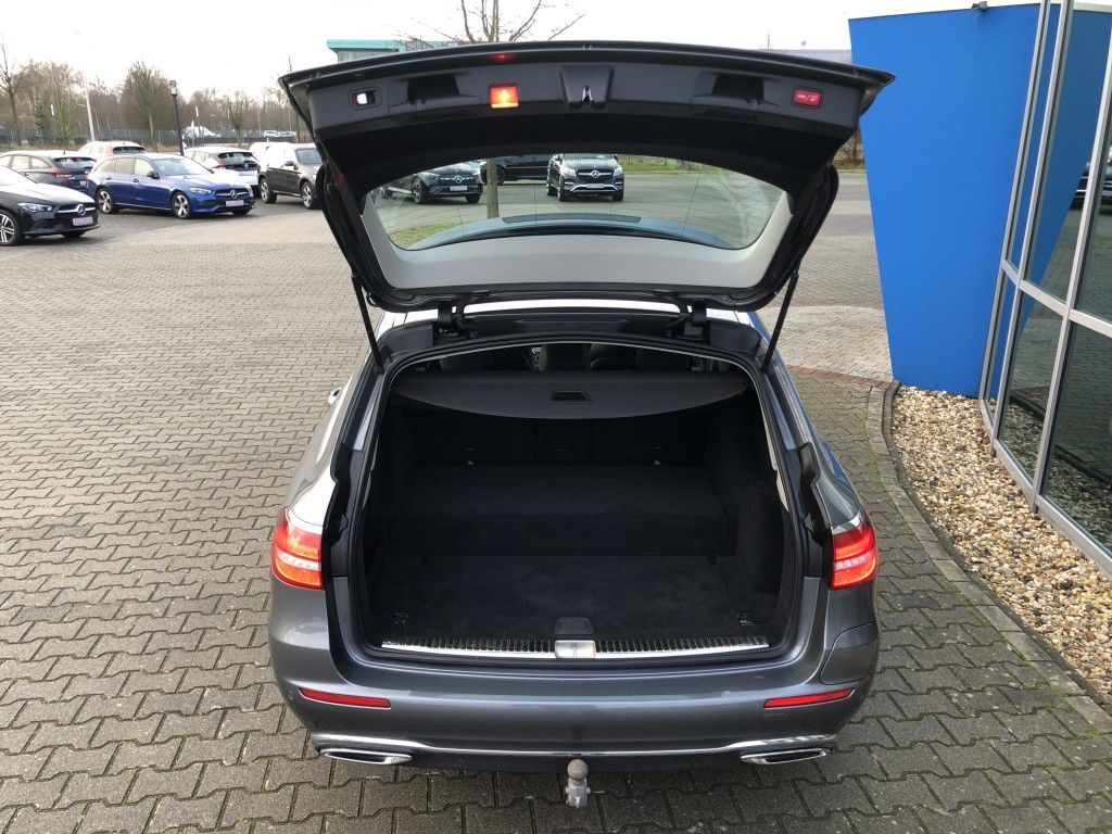 Mercedes-Benz E 300 2019